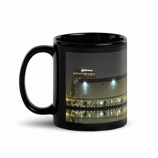 Joue Louis Arena coffee mug by Peter Tkacz